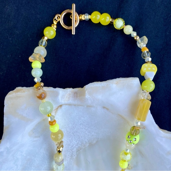 Daydream Yellow & Gold Tone Necklace Evil Eye Star Flowers Stone Crystal Neon - Picture 9 of 10